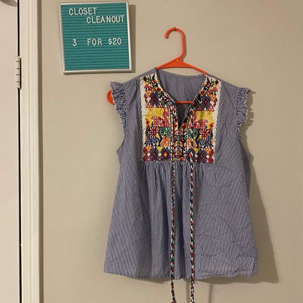 3for$20! Adorable striped embroidered top!